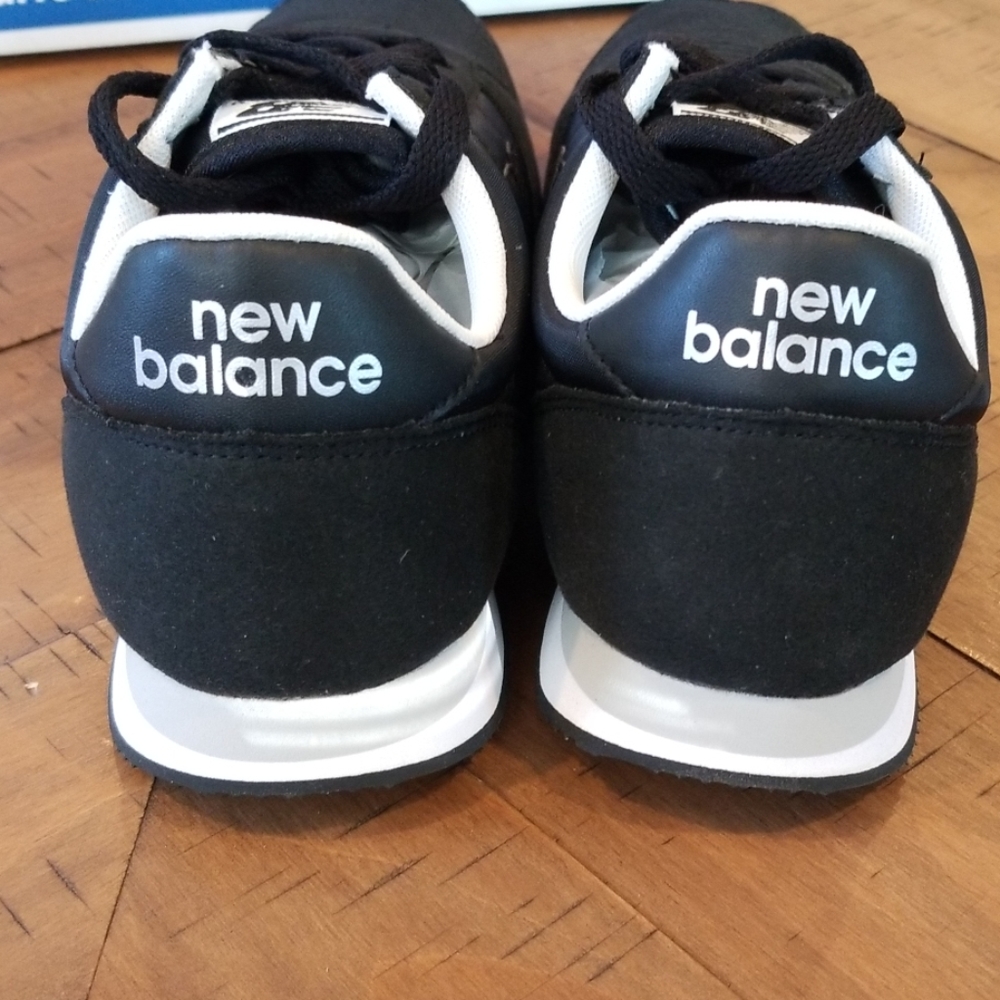 🆕️ New Balance - Picture 2 of 7